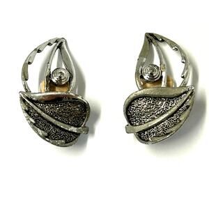 Vintage Sarah Coventry Silver Toned Leaf Clip On Earrings